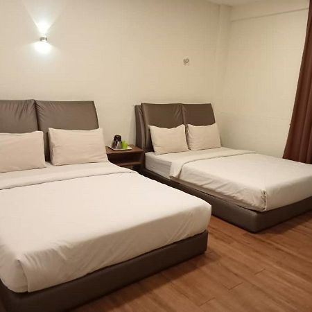 ג'והור בהרו I Harmony Hotel מראה חיצוני תמונה